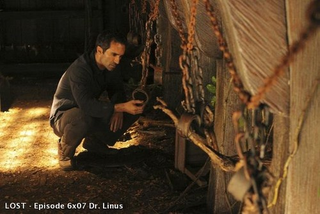 Illustration for article titled Lost "Dr. Linus" Gallery
